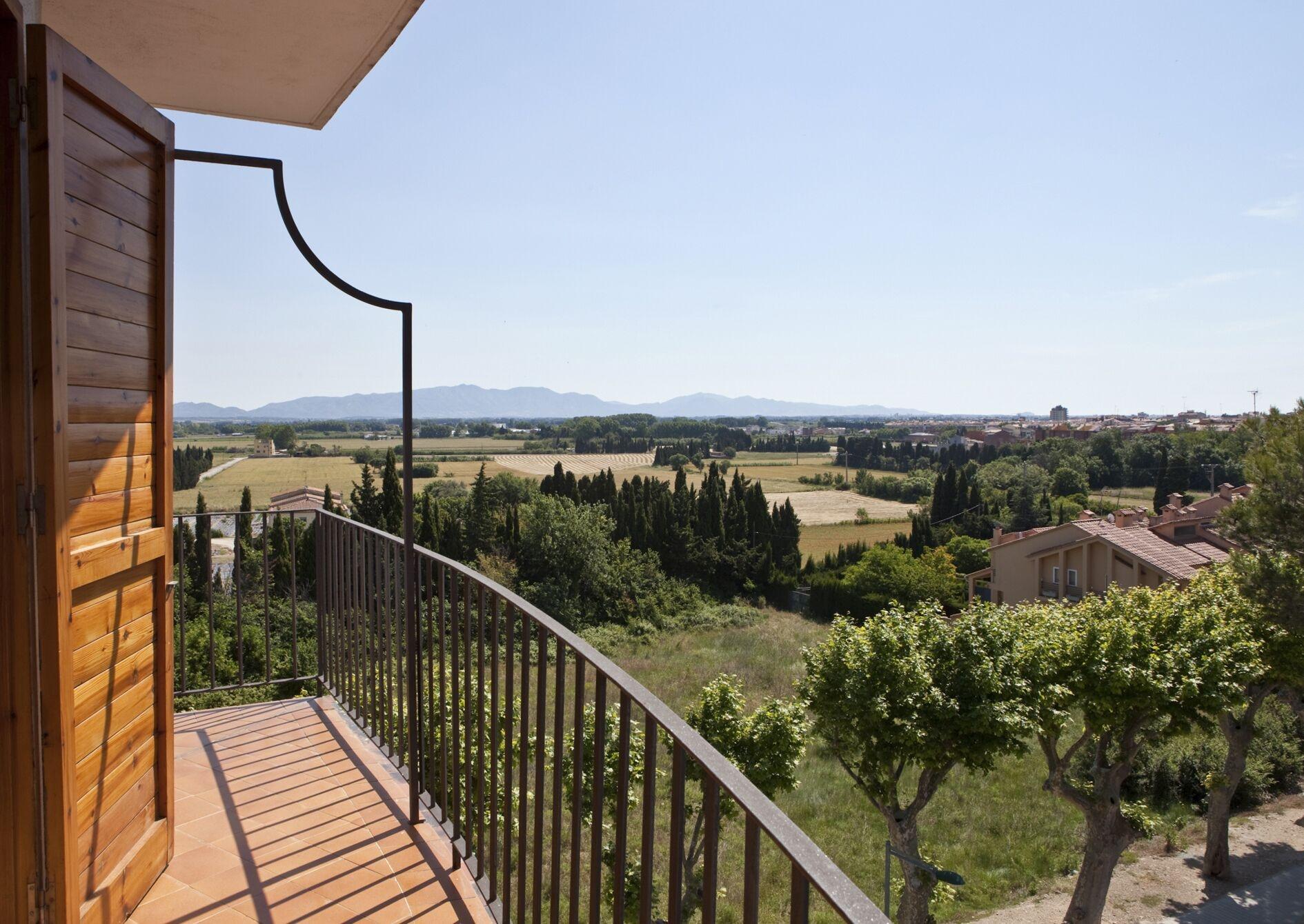 Hotel Emporda Figueres  Exterior photo